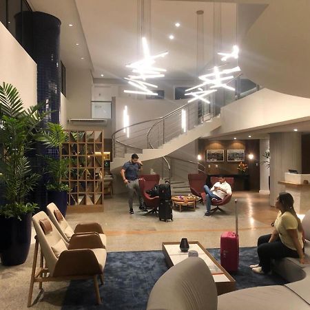 Flat Em Hotel 4 Estrelas 1902 ฟอร์ตาเลซา ภายนอก รูปภาพ